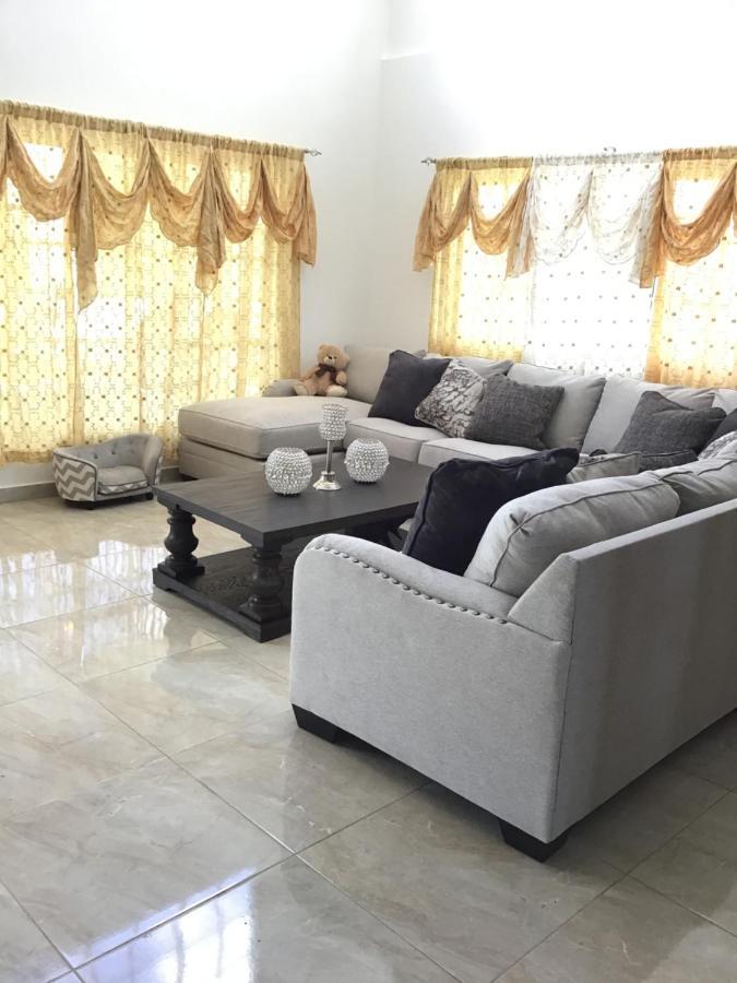 Villa Nilsa باني المظهر الخارجي الصورة