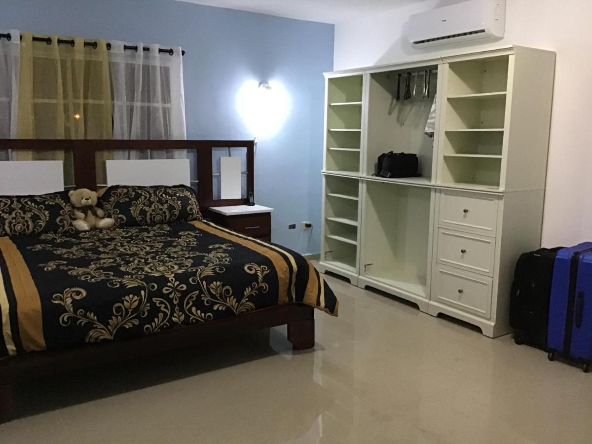 Villa Nilsa باني المظهر الخارجي الصورة